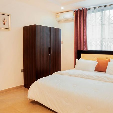 Aiden Homes And Apartments Hotel Koforidua Exteriör bild