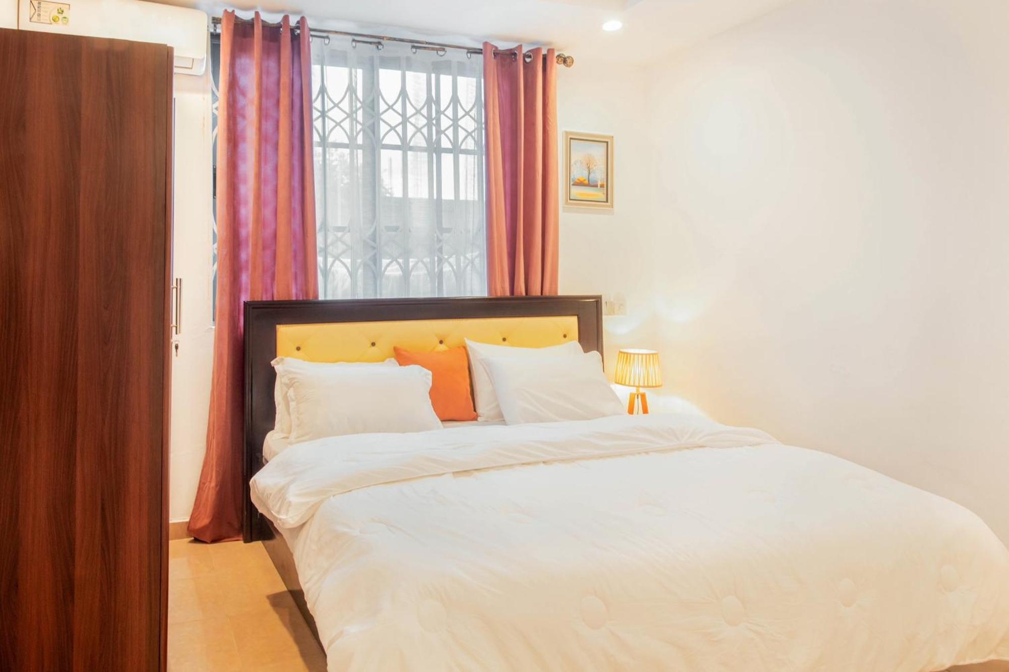 Aiden Homes And Apartments Hotel Koforidua Exteriör bild